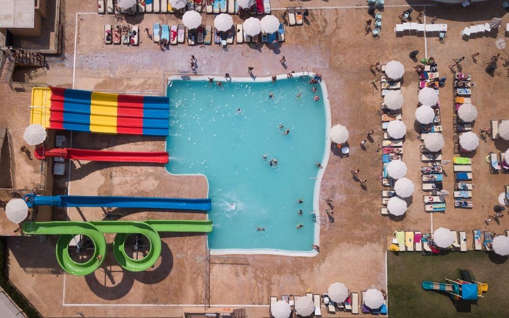 Hotel Sorra Daurada Splash マルグラット・デ・マル エクステリア 写真