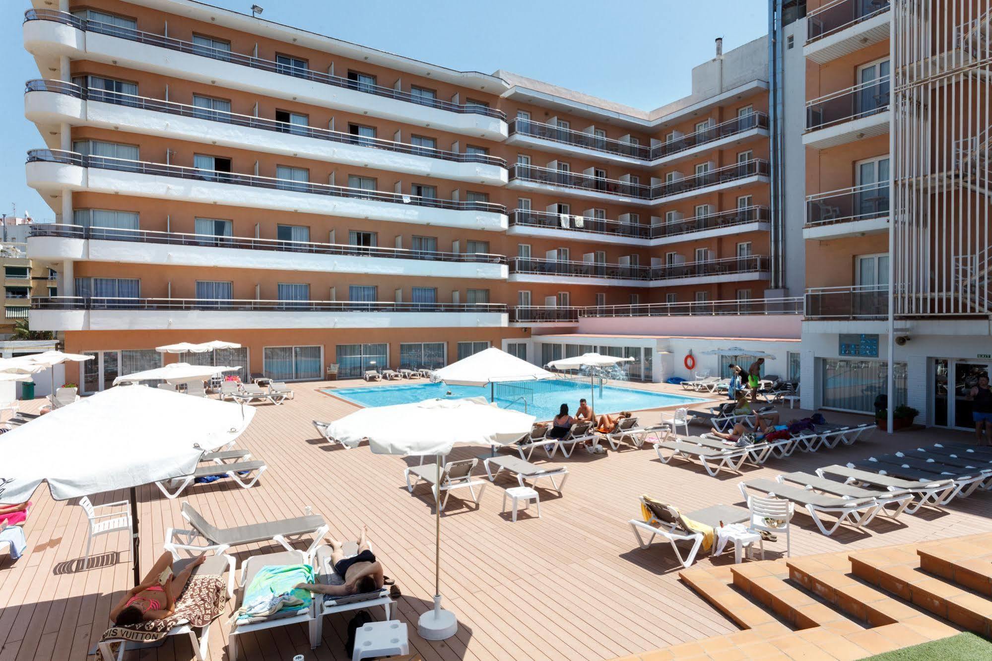 Hotel Sorra Daurada Splash マルグラット・デ・マル エクステリア 写真